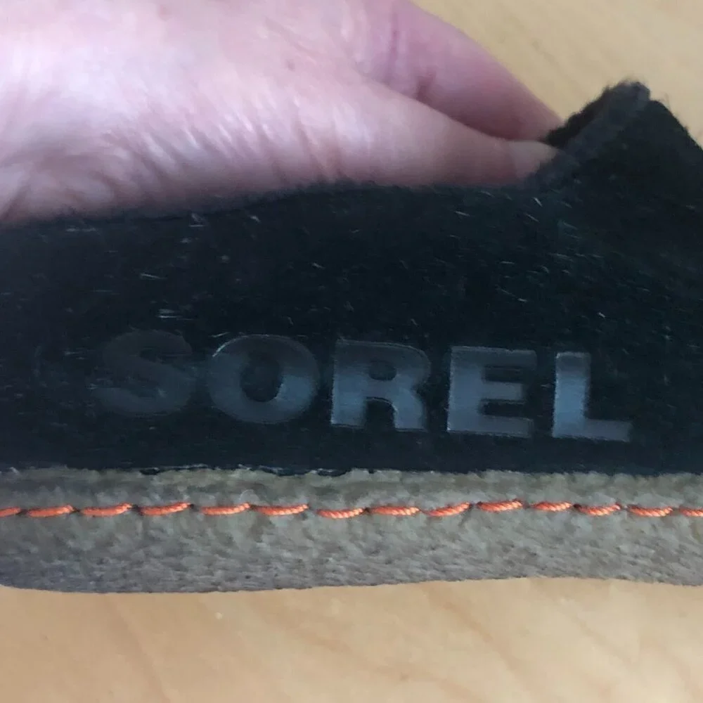 Sorel Lanner Ridge II Youth size 3 Slippers Black Slip-On Unisex Children Shoes